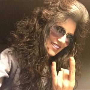 Meet your Posher, Lynn